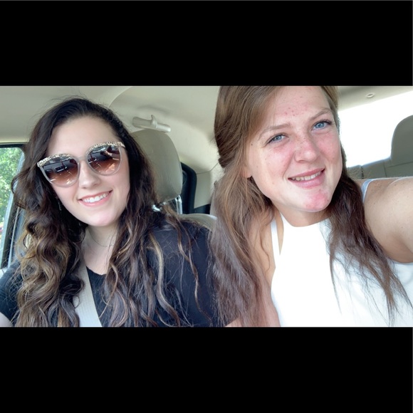 ellie_pardi